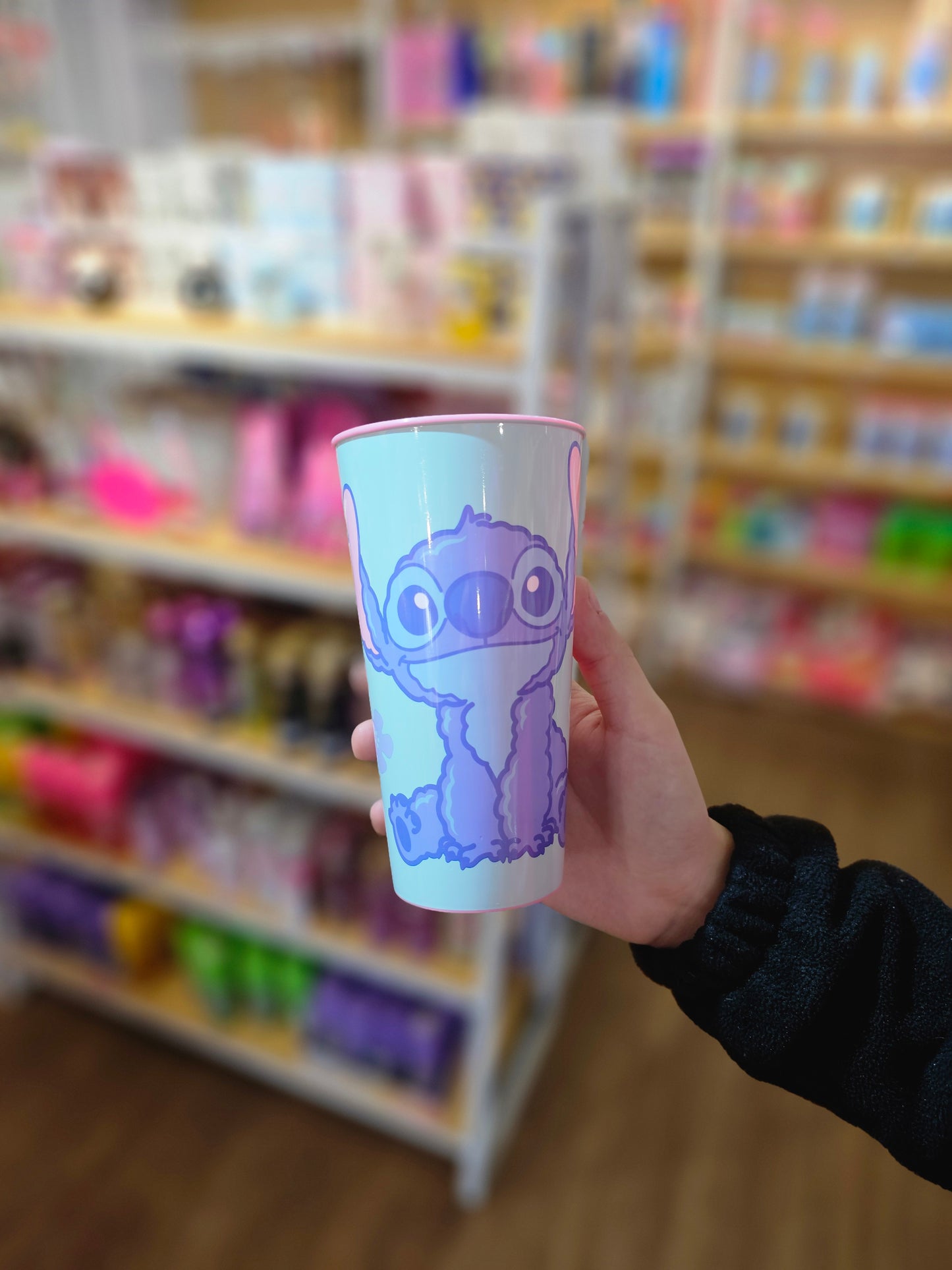 Vaso PP Disney Stitch Vibes – Diseño Adorable y Resistente
