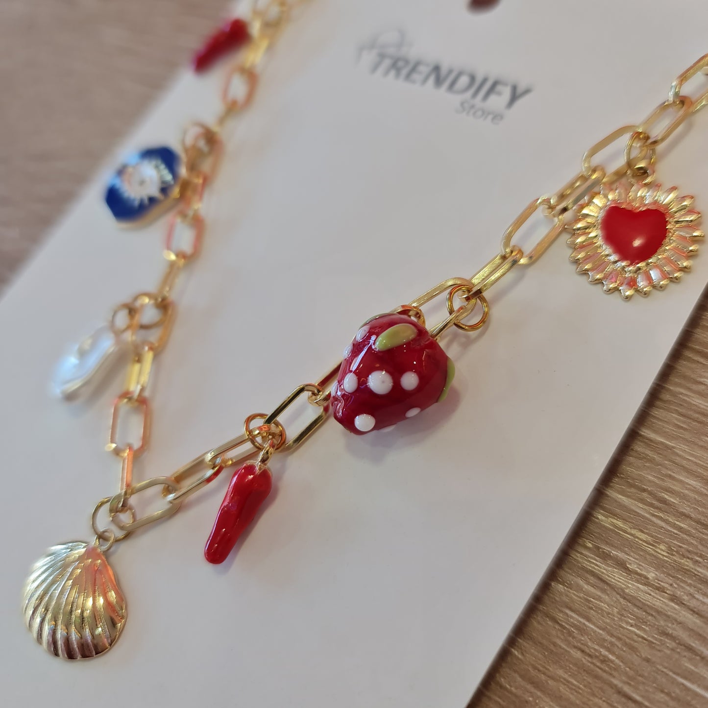 Collar con multidije ají