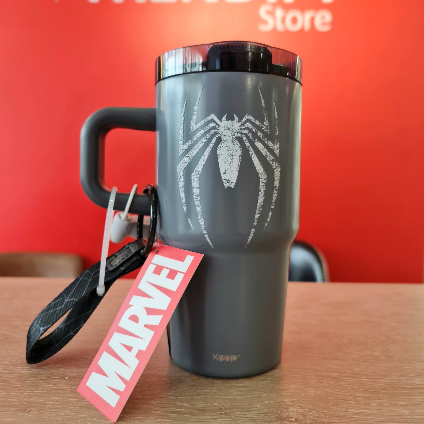 Mug térmico Marvel 20oz