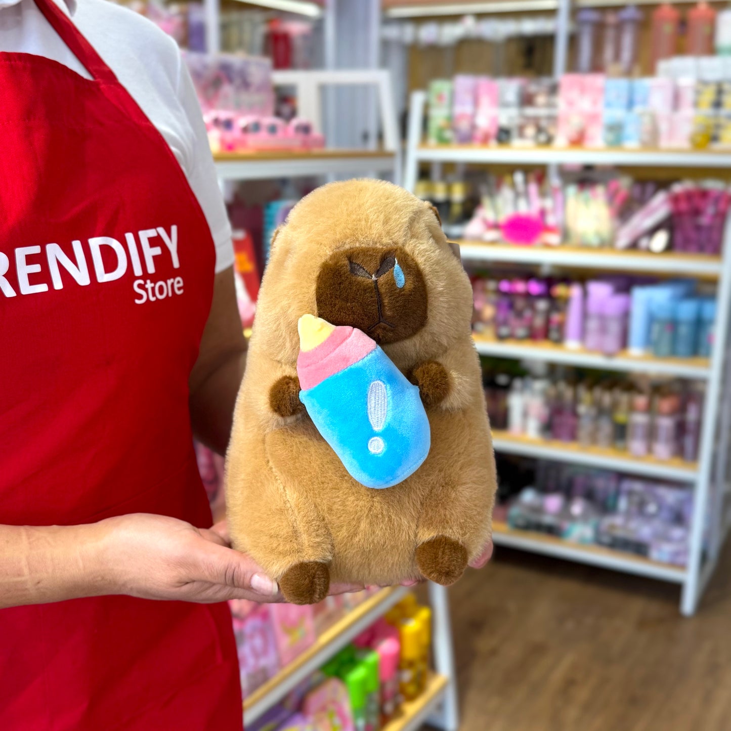 Peluche Capibara con Mamadera